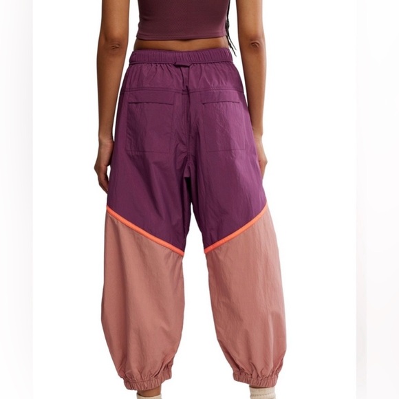 NWT! FP Movement Women's Free
Throw Pants Multiple Sizes!!! - Picture 4 of 13